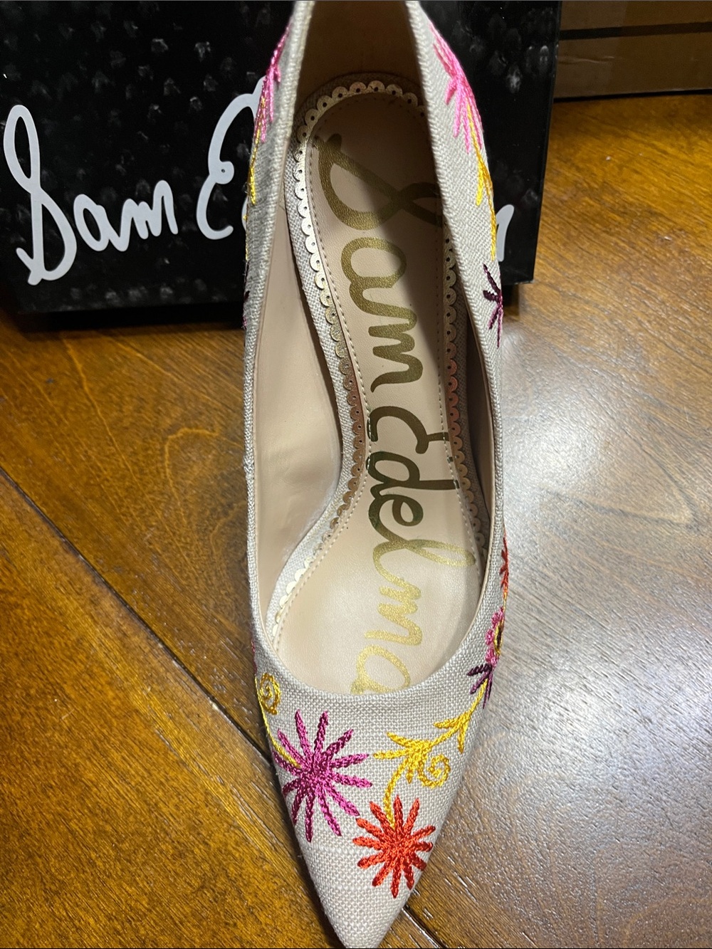 Sam Edelman Beige Floral Embroidered Pointed-Toe Pump - Picture 2 of 3